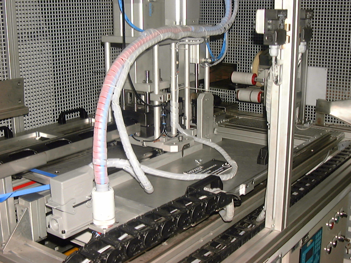 machine de découpe de profilés